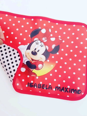 Jogo americano infantil minnie