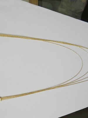Colar longo - folheado a ouro - quatro correntes