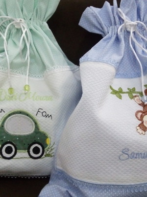 Saquinho para roupas infantil