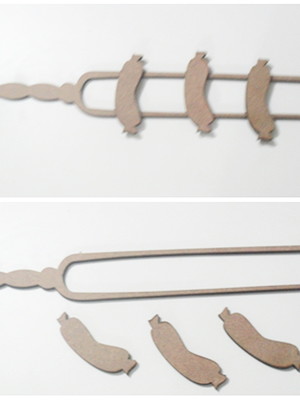 V3540 - espeto com linguiças em mdf 3mm cru