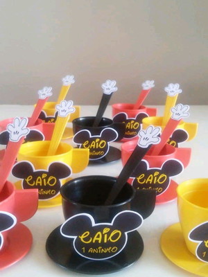 Mini xícaras mickey