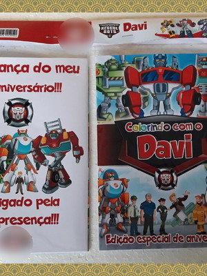 Kit p/ colorir + giz + solapa - transformers