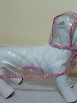 Capa de chuva para cães e gatos tamanho p