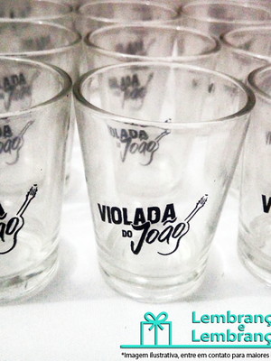 Lembrancinhas copinho cachaça shot personalizado vidro