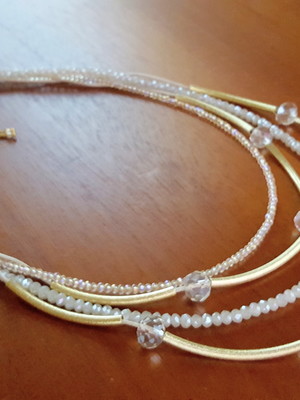 Colar banhado com cristal