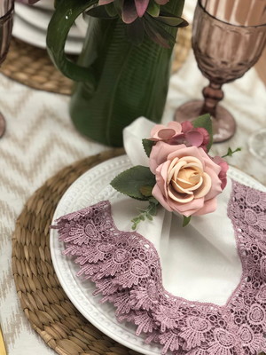 Guardanapo renda rosé