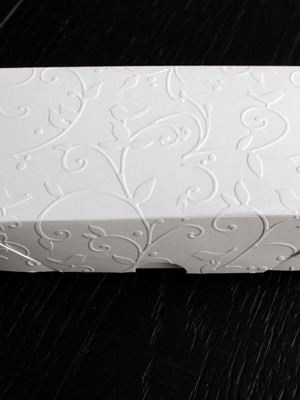 Caixa para 6 ou 8 doces docinhos 14x7x4 cm pronta entrega