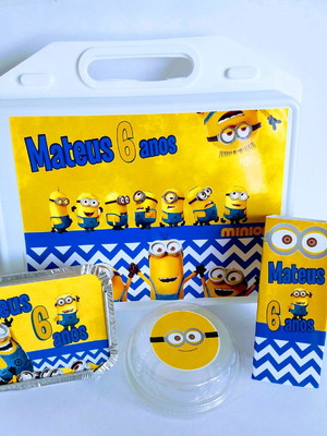 Kit festa na escola personalizado minions