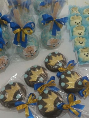 Kit de doces para decoração de mesa urso rei