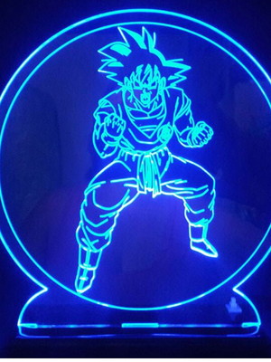 Luminária acrílico goku inteiro