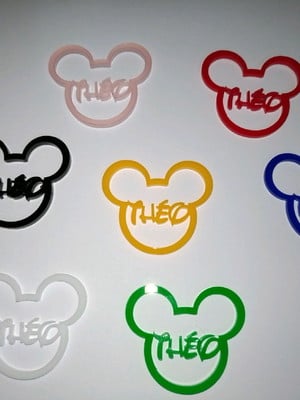Aplique mickey acrílico colorido com nome (cada)