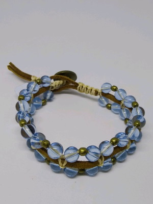 Pulseira em macramé com muranos