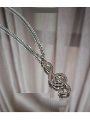 Colar masculino longo com pingente clave de sol música prata
