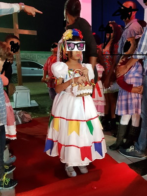 Vestido junino adulto noiva katia – ler descrição