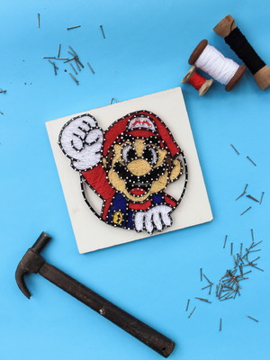 Super mario - quadro string art - feito a mão com pregos