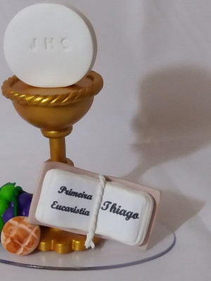 Topo de bolo primeira eucaristia
