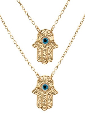 Escapulário mão hamsa