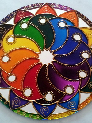 Mandala cores em movimento 30cm modelo 2
