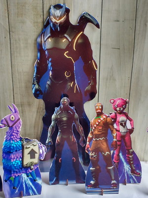 Kit display fortnite em mdf