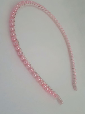 Tiara em macramê com pérolas. várias cores