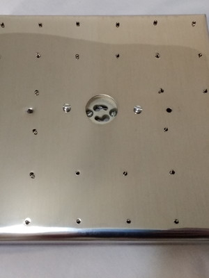 Base aço inox 17 cm quadrada para lustres 32 furos