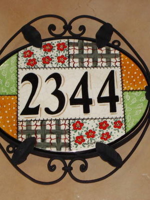 Placa numero com ferragem