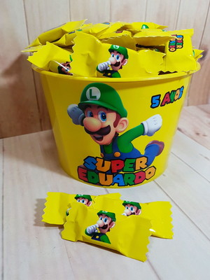 Balde com 100 balas luigi