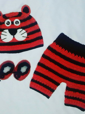 Conjunto tigrão em crochê