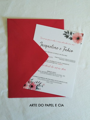 A266: convite de casamento rosé floral com envelope vermelho