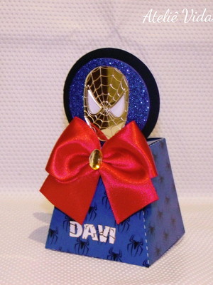 Cone homem aranha luxo