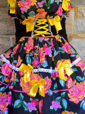 Vestido caipira rosa e amarelo- vestido junino-adulto