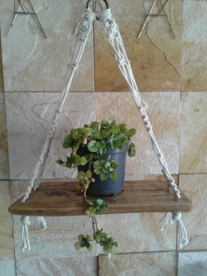 Suporte vaso macramê plant hanger base madeira maciça - 214