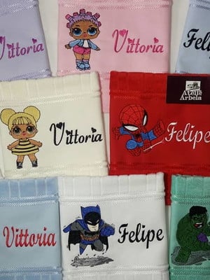 Toalha de mão infantil personalizada
