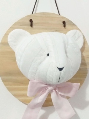 Placa com cabeça em tricot