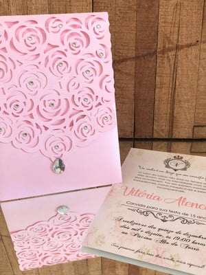 Convite 15 anos rendado floral