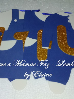 1 roupinha de eva p/ varal chá de bebê letra de eva glitter