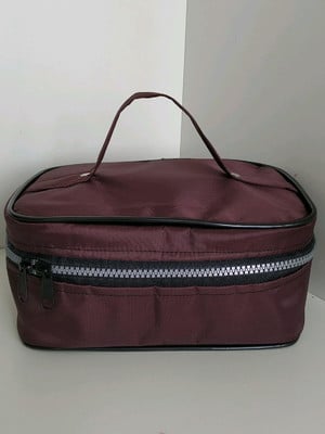 Necessaire maquiagem impermeável