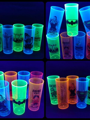 Copos long drink personalizados em uma cor