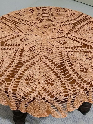 Toalha de crochê redonda 94 cm diâmetro