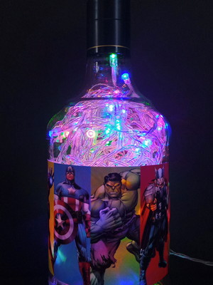 Luminária tony stark, capitão américa, hulk e thor