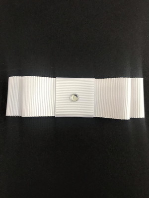 Laço duplo branco com strass