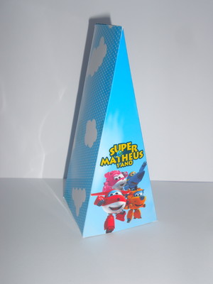 Cone triangular super wings ou escolha o tema