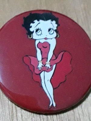 Botton betty boop