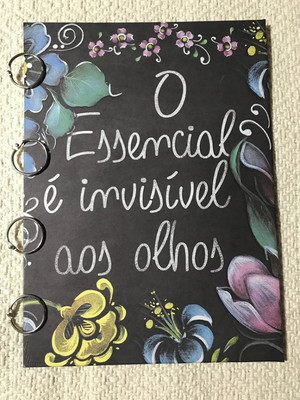 Caderno argolado universitário - essencial