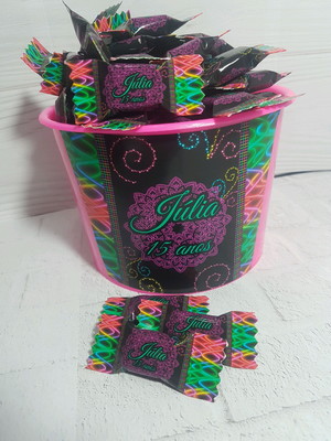 Balde com 100 balas neon