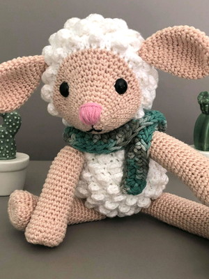 Ovelha / carneiro de crochê / amigurumi