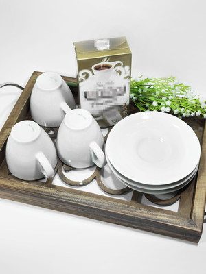 Bandeja de madeira cesto alça metal cromado fundo vidro g