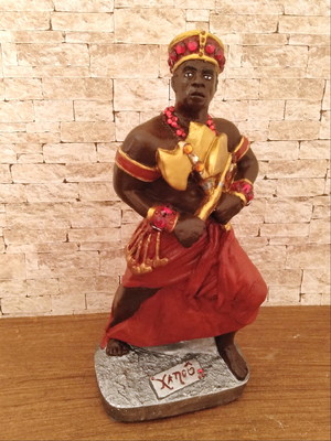 Imagem orixá xangô em gesso
