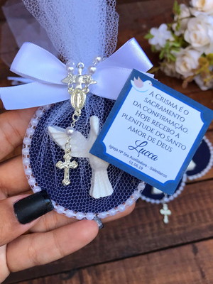 Lembrança de crisma com terçinho