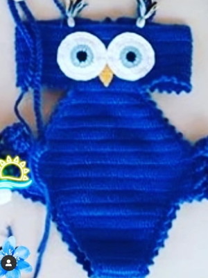 Maiô em crochê com detalhe de corujinha